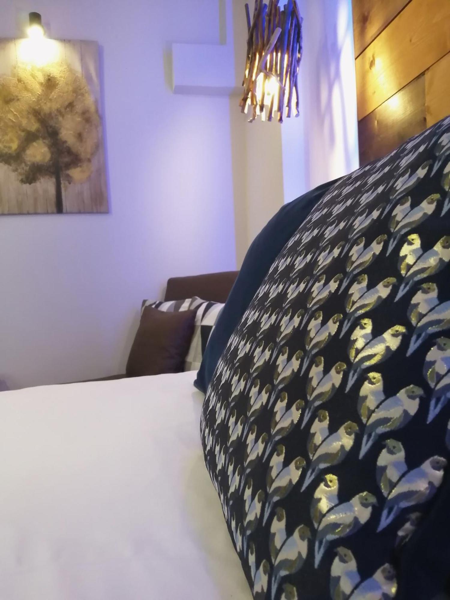 Rest On The Pedestrian Street Apartment Kalavryta