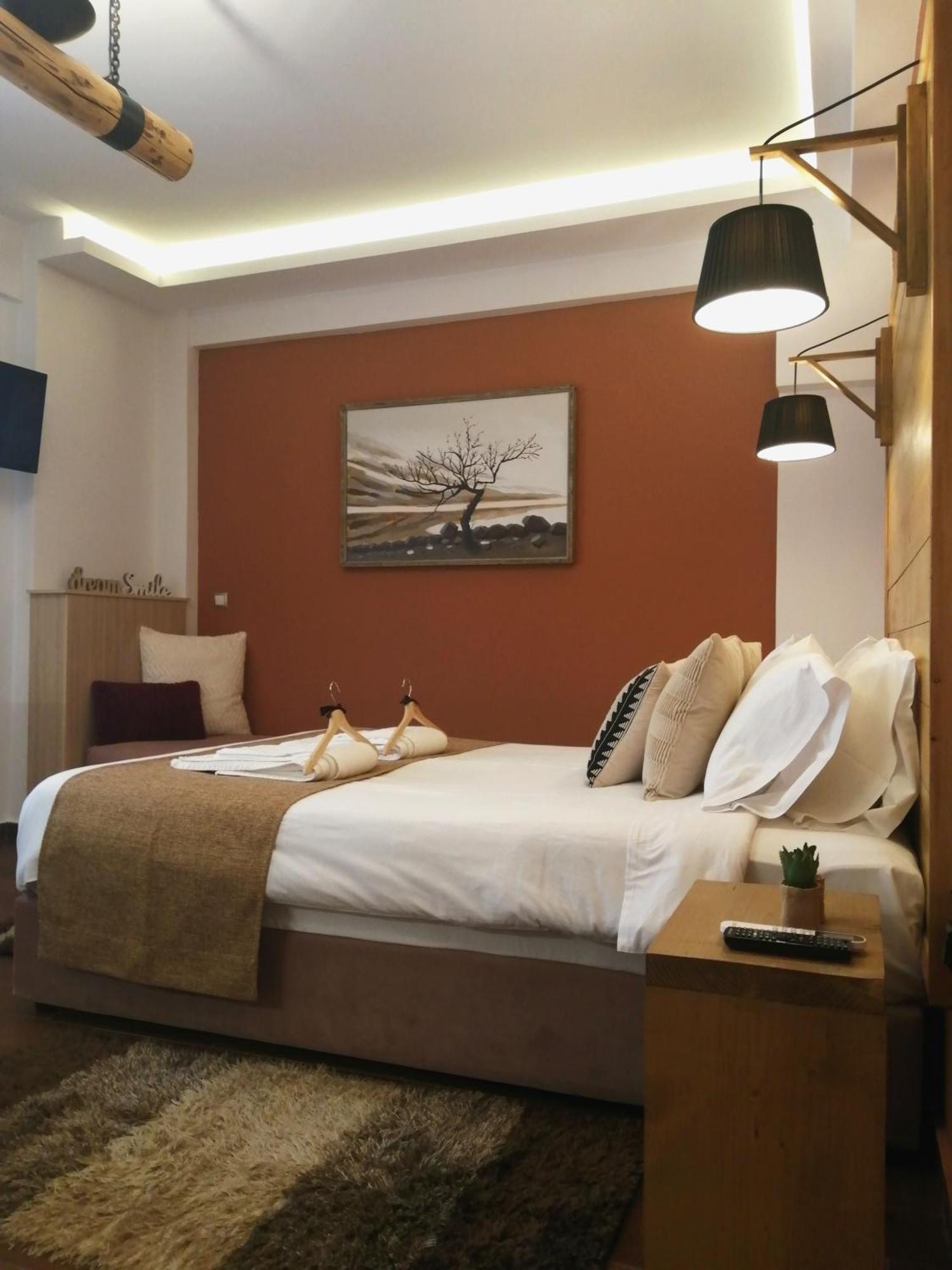 Apartment Rest On The Pedestrian Street *